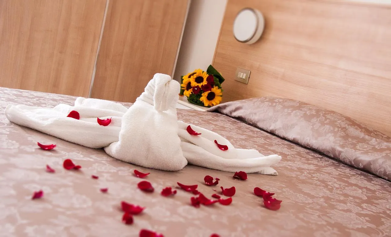 ***  Hotel Raffaello Cesenatico Italy